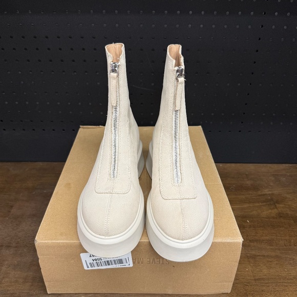 New W/ Missing Lid! Women's Steve Madden Jones Bone Nubuck Platform Boots Size 8 - Picture 3 of 5